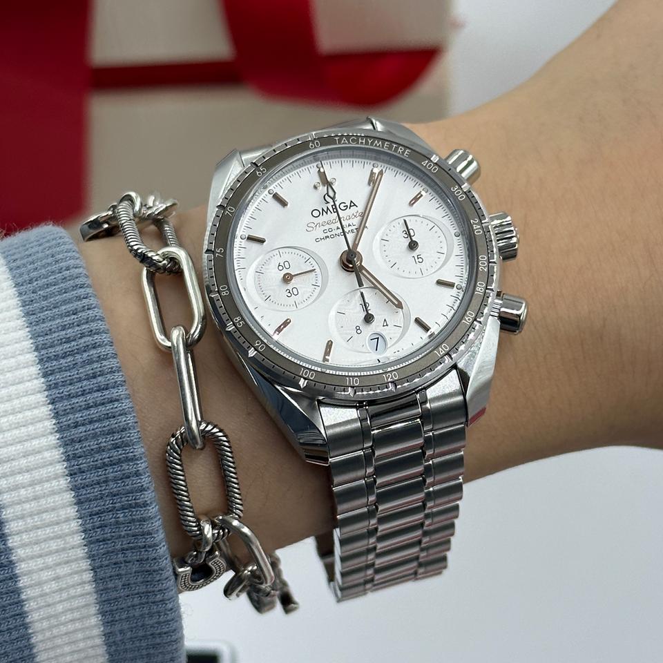 Speedmaster 38 Silver Dial
