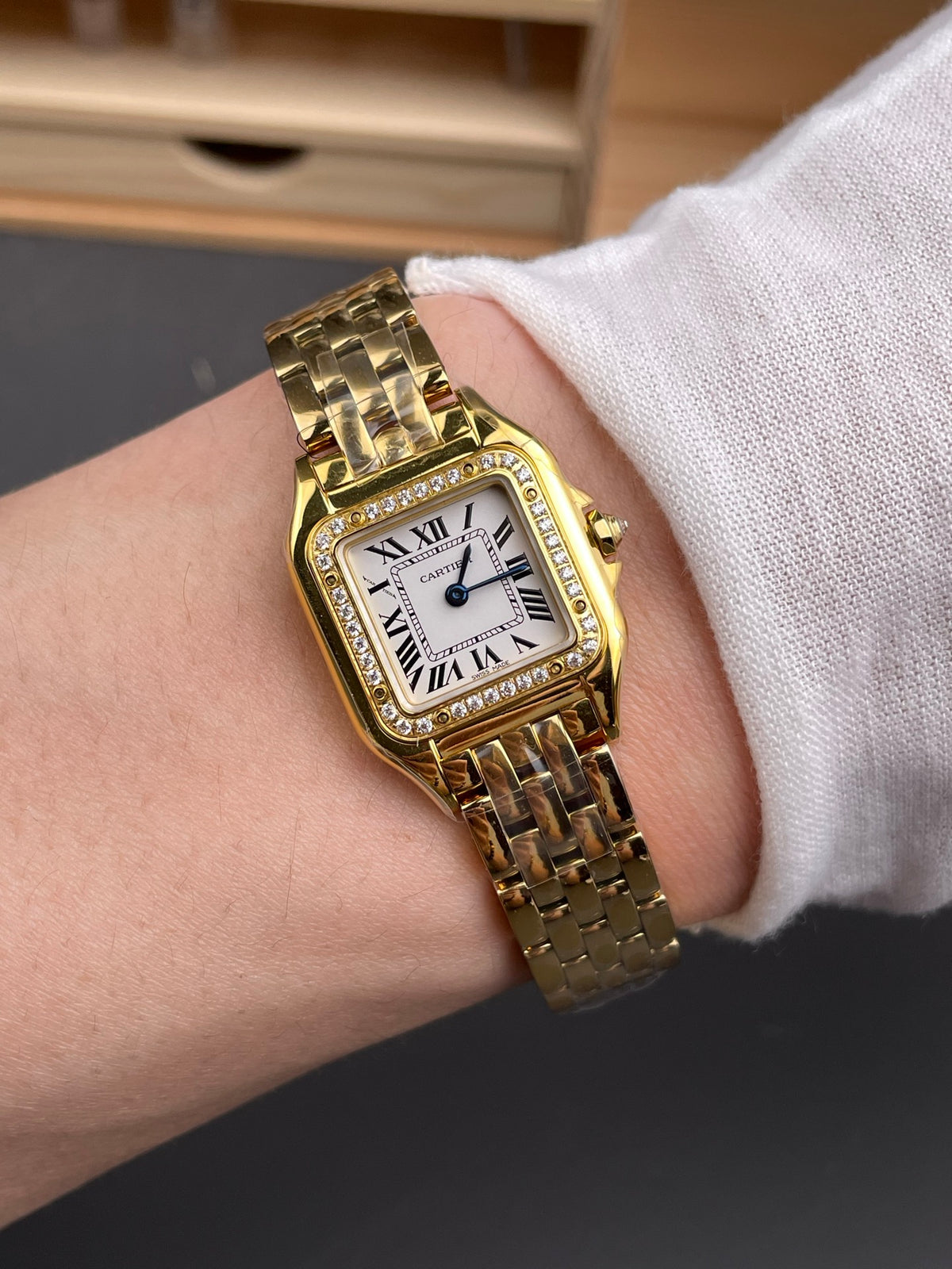 Panthere de Cartier Small Gold Diamond Bezel
