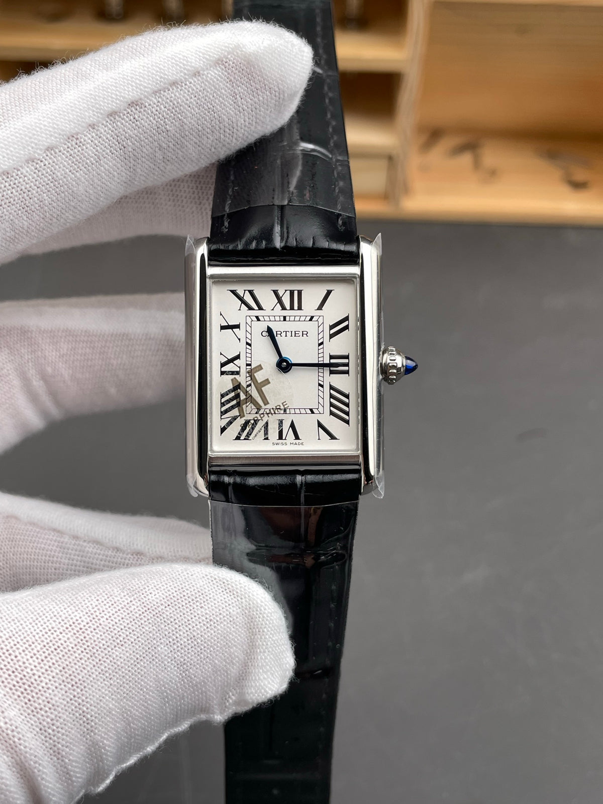 Tank Must Silver Dial