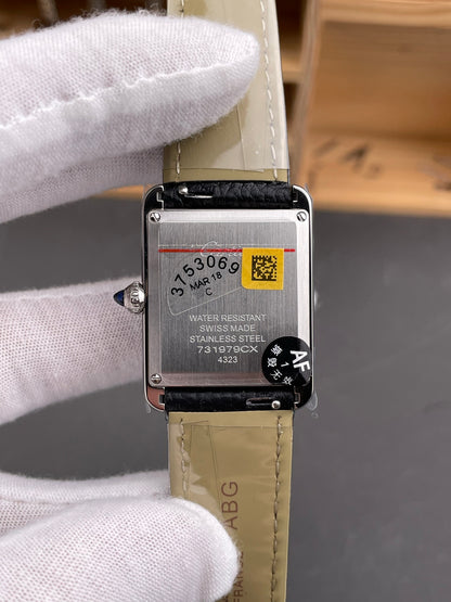 Tank Must Black Dial