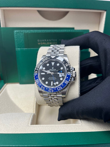 GMT-Master II 'Batgirl'