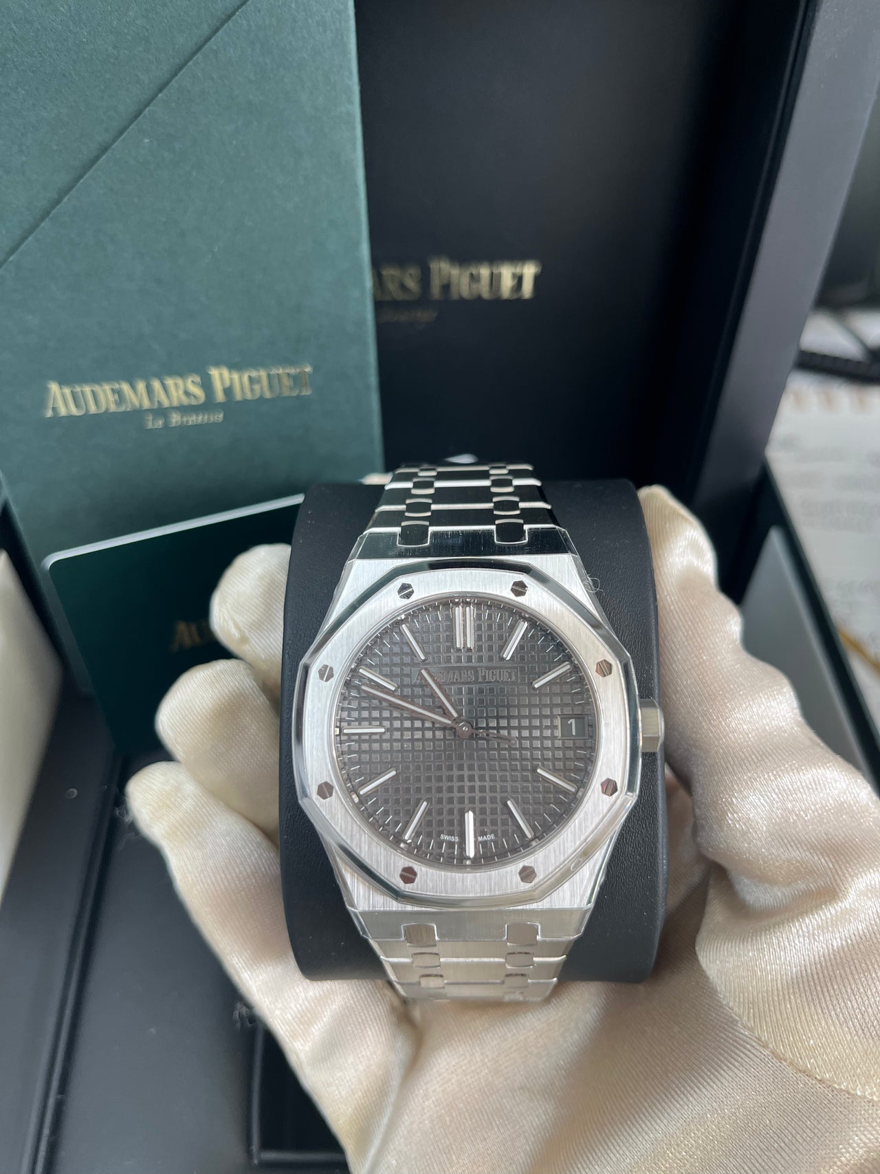 Royal Oak Selfwinding 41 '50th Anniversary' Grey Dial Steel