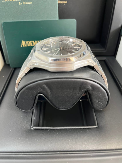 Royal Oak Selfwinding 41 '50th Anniversary' Grey Dial Steel