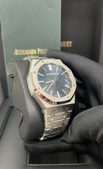 Royal Oak Selfwinding 41 Steel Blue Dial