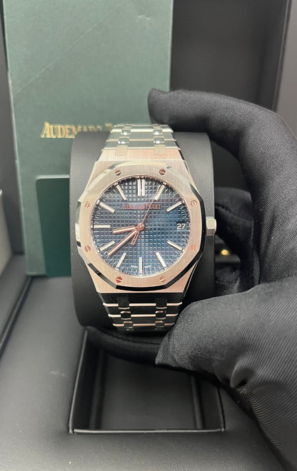 Royal Oak Selfwinding 41 Steel Blue Dial