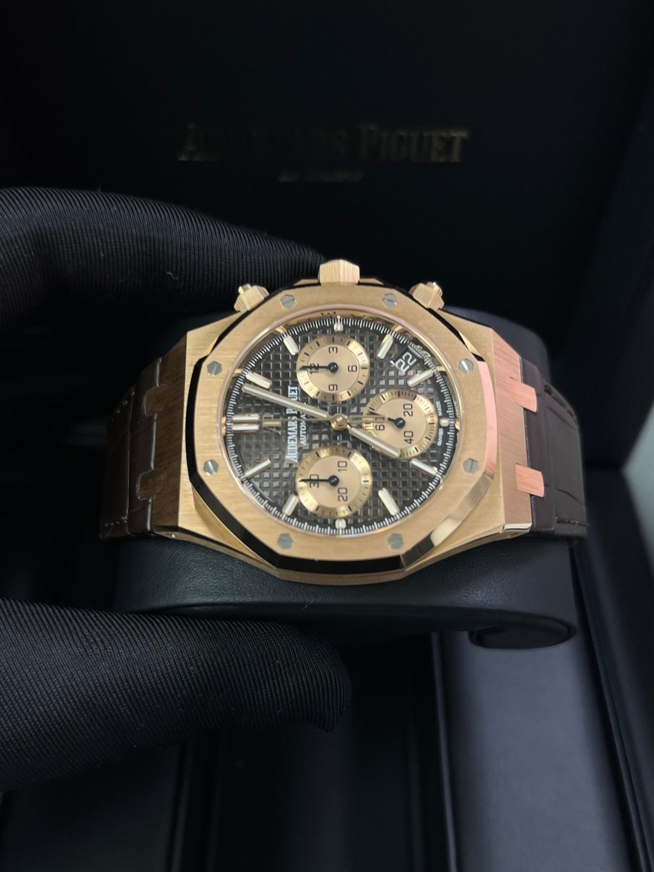 Royal Oak Chronograph 41 Rose Gold Brown Dial Strap
