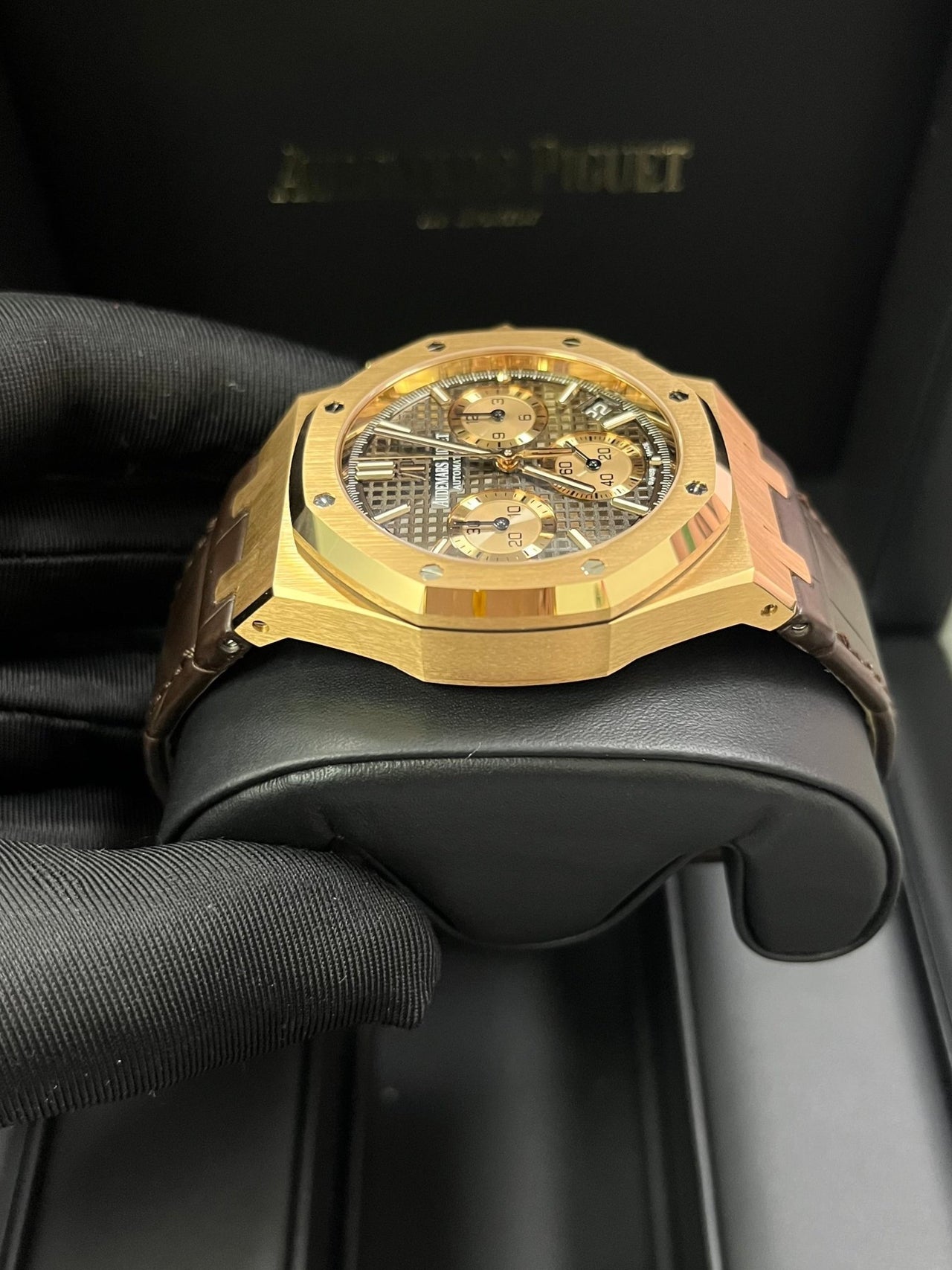 Royal Oak Chronograph 41 Rose Gold Brown Dial Strap