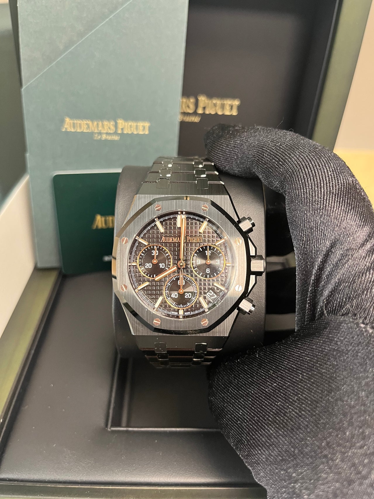 Royal Oak Chronograph 41 Black Ceramic