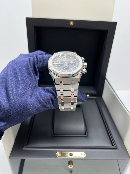 Royal Oak Chronograph 41 Platinum and Titanium Limited Edition