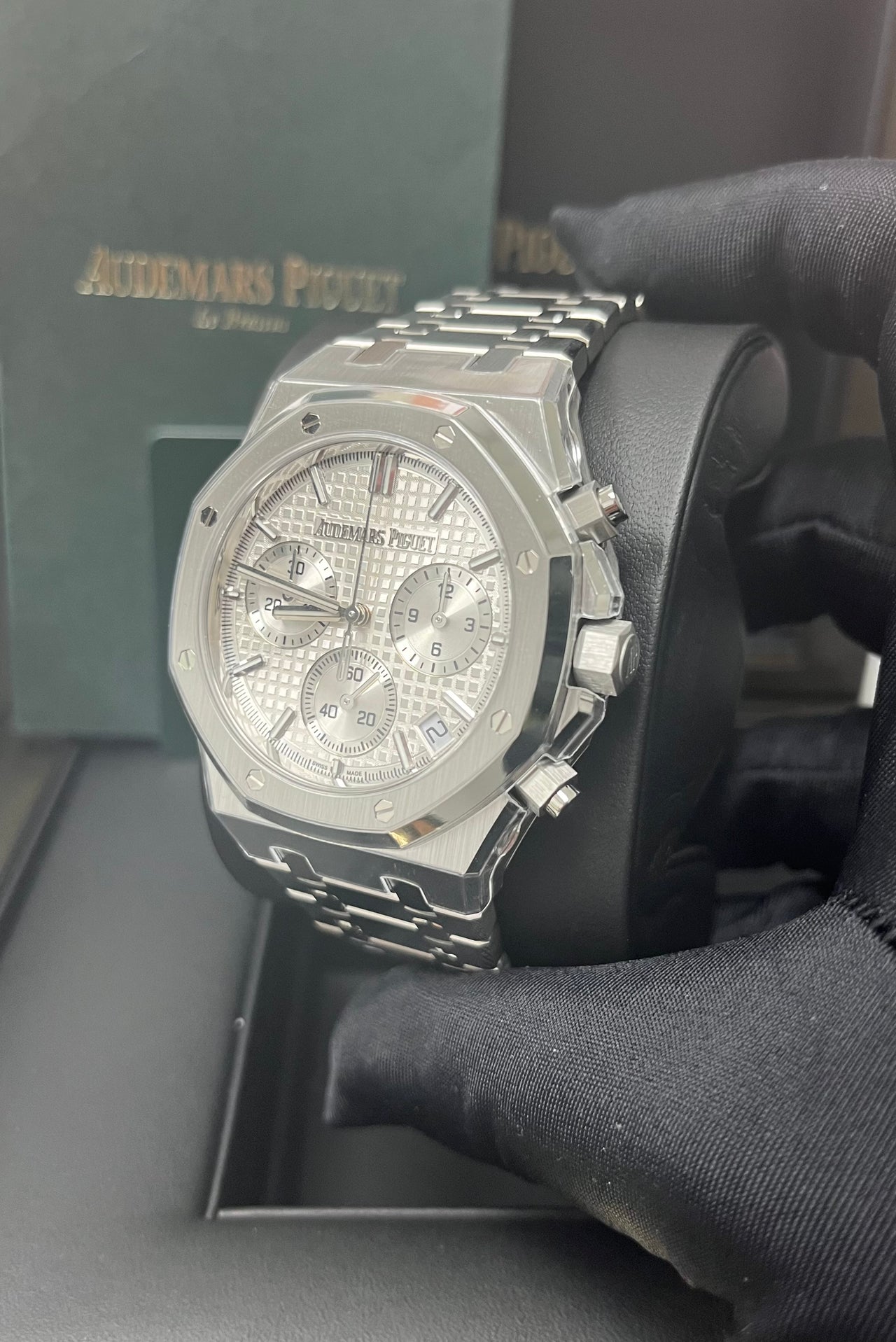 Royal Oak Chronograph 41 Steel White Dial