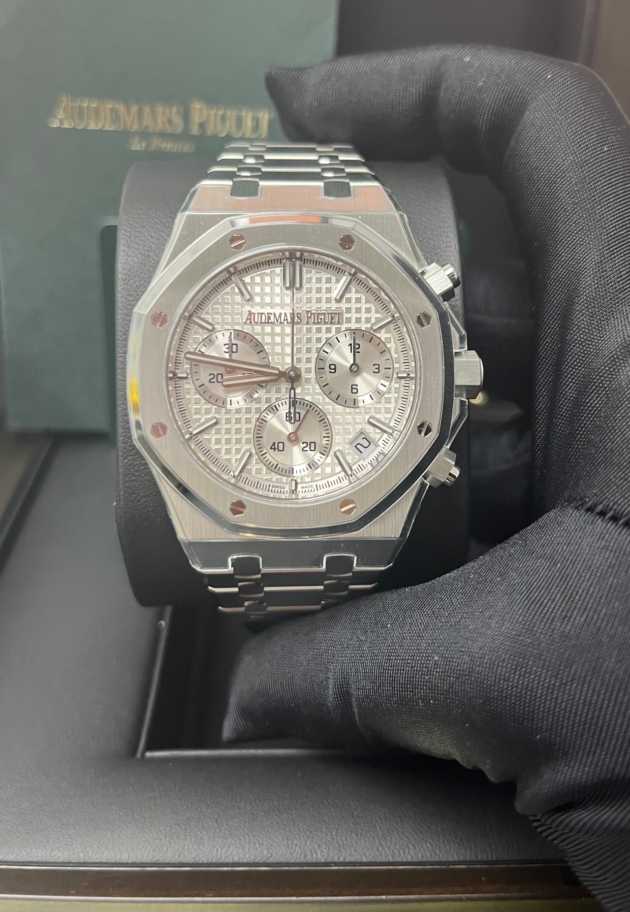 Royal Oak Chronograph 41 Steel White Dial