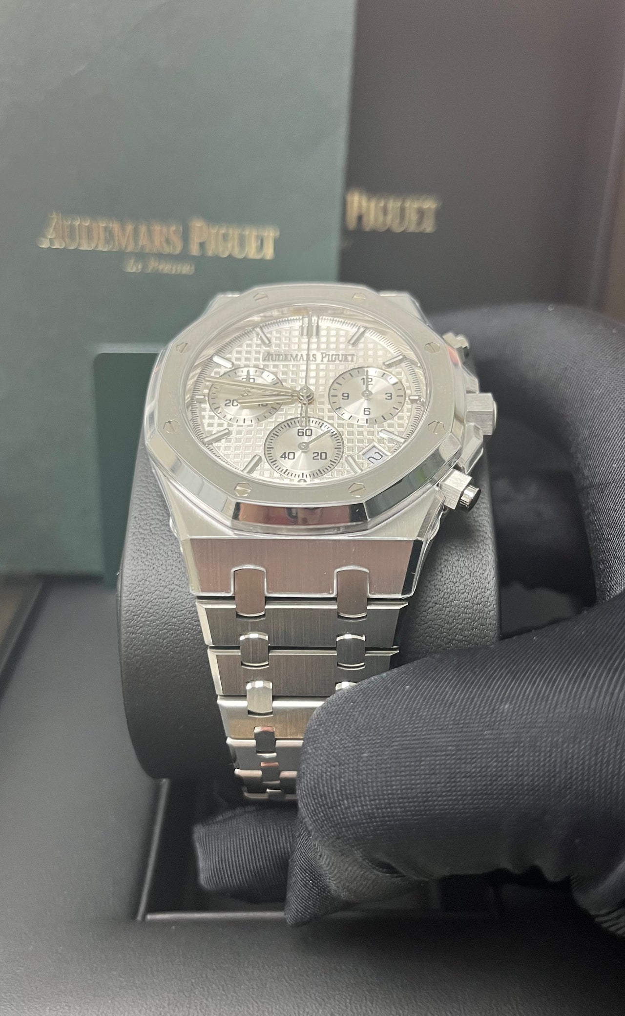 Royal Oak Chronograph 41 Steel White Dial