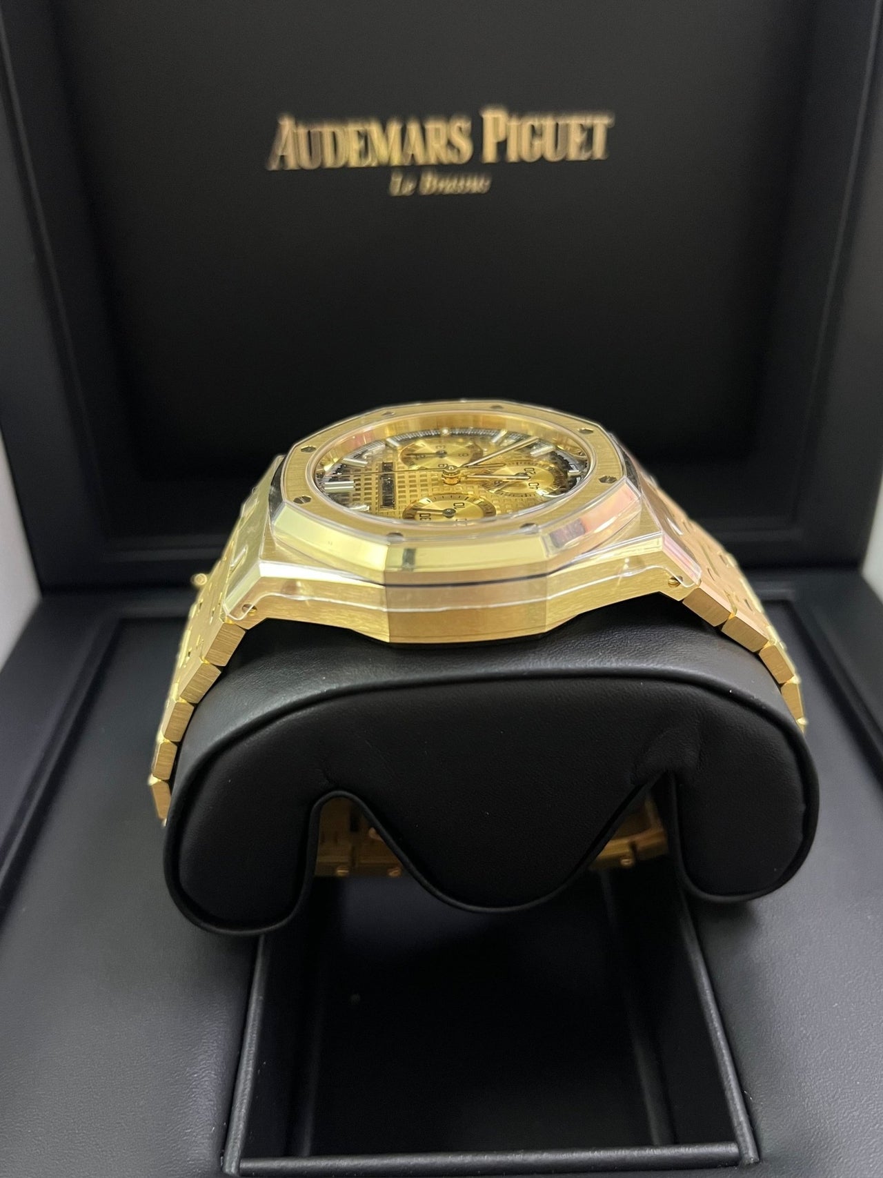 Royal Oak Chronograph 41 Yellow Gold Smoked Champagne