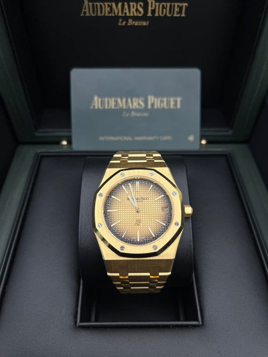 Royal Oak Jumbo Extra-Thin 39 '50th Anniversary' Smoked Gold