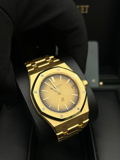 Royal Oak Jumbo Extra-Thin 39 Yellow Gold
