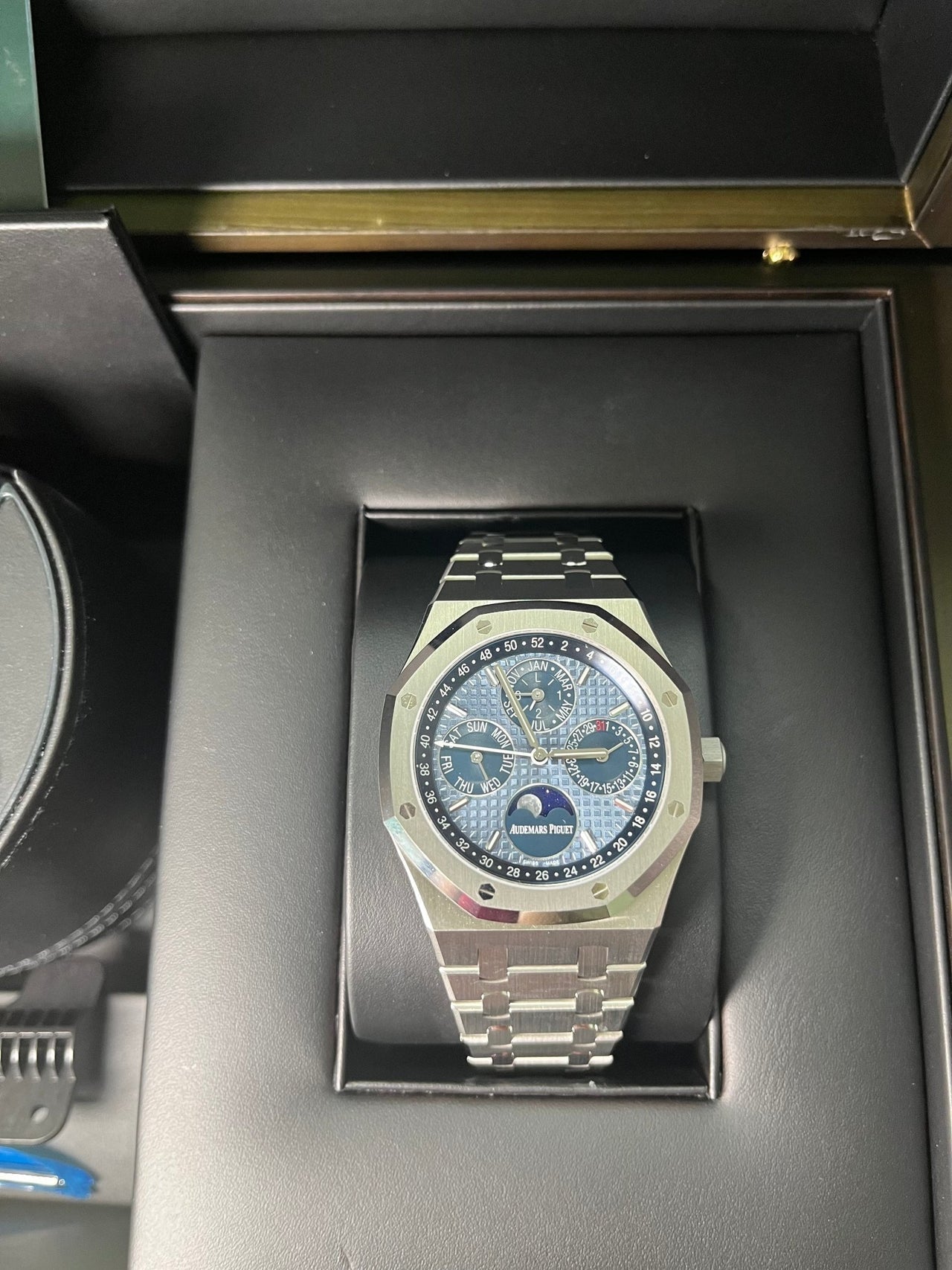 Royal Oak Perpetual Calendar 41 Steel Blue Dial