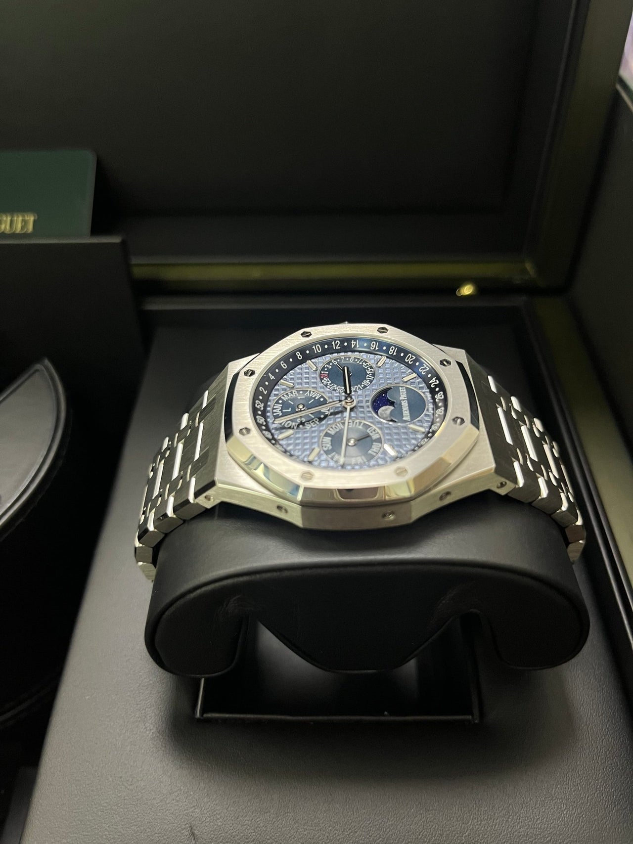Royal Oak Perpetual Calendar 41 Steel Blue Dial