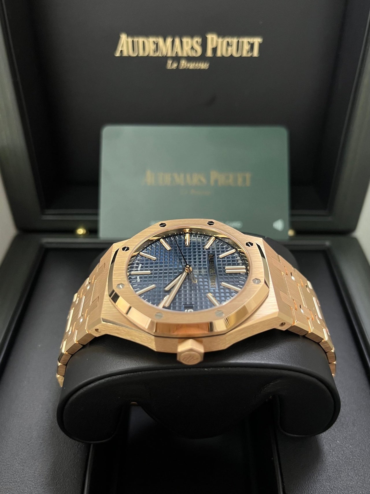 Royal Oak Selfwinding 41 Rose Gold Blue Dial