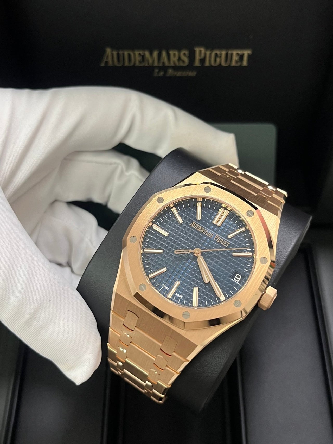 Royal Oak Selfwinding 41 Rose Gold Blue Dial