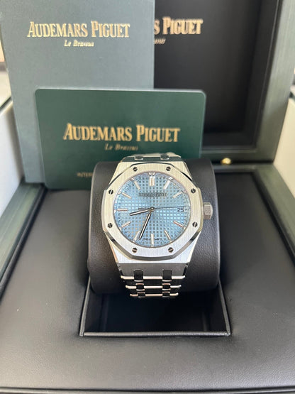 Royal Oak Selfwinding 37 Ice Blue Dial