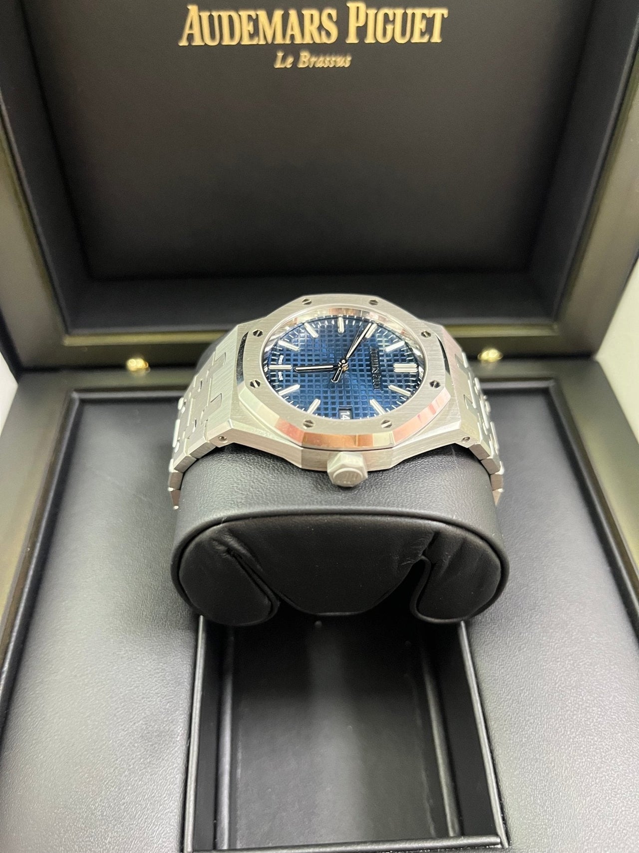 Royal Oak Selfwinding 37 Steel Blue Dial