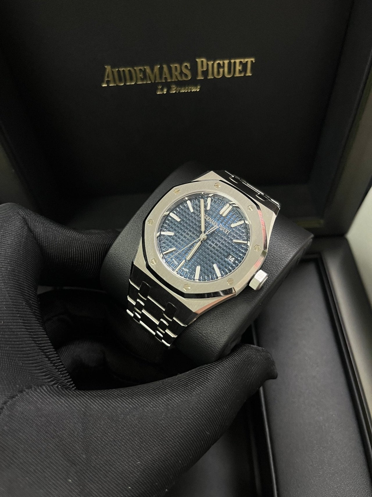 Royal Oak Selfwinding 37 Steel Blue Dial