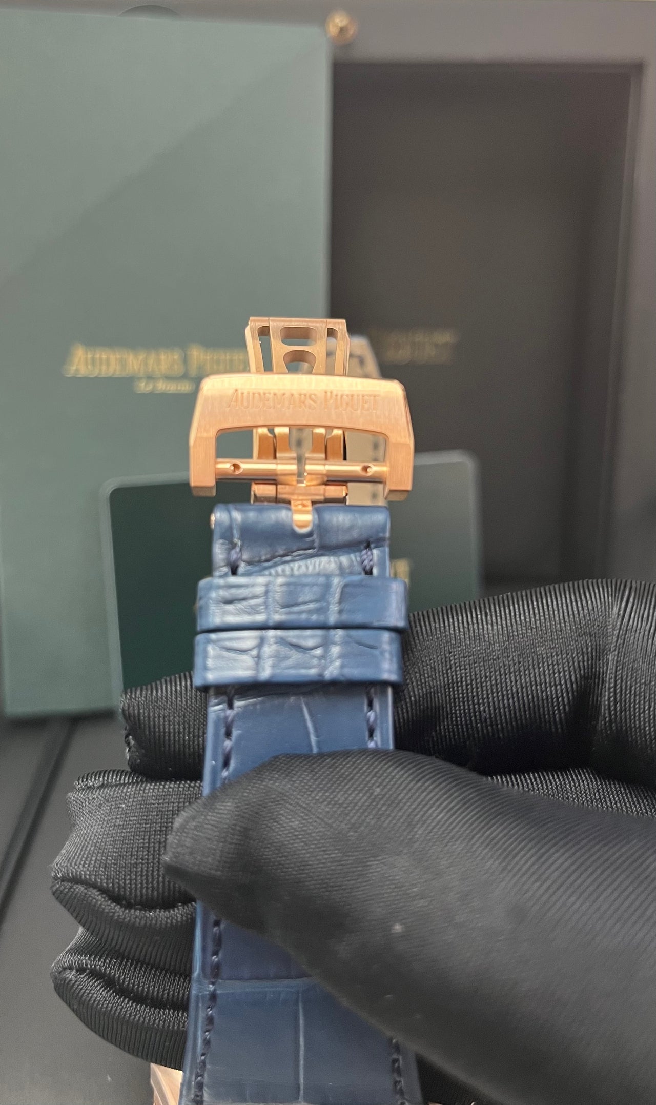 Royal Oak Selfwinding 41 '50th Anniversary' Rose Gold Blue Dial Strap