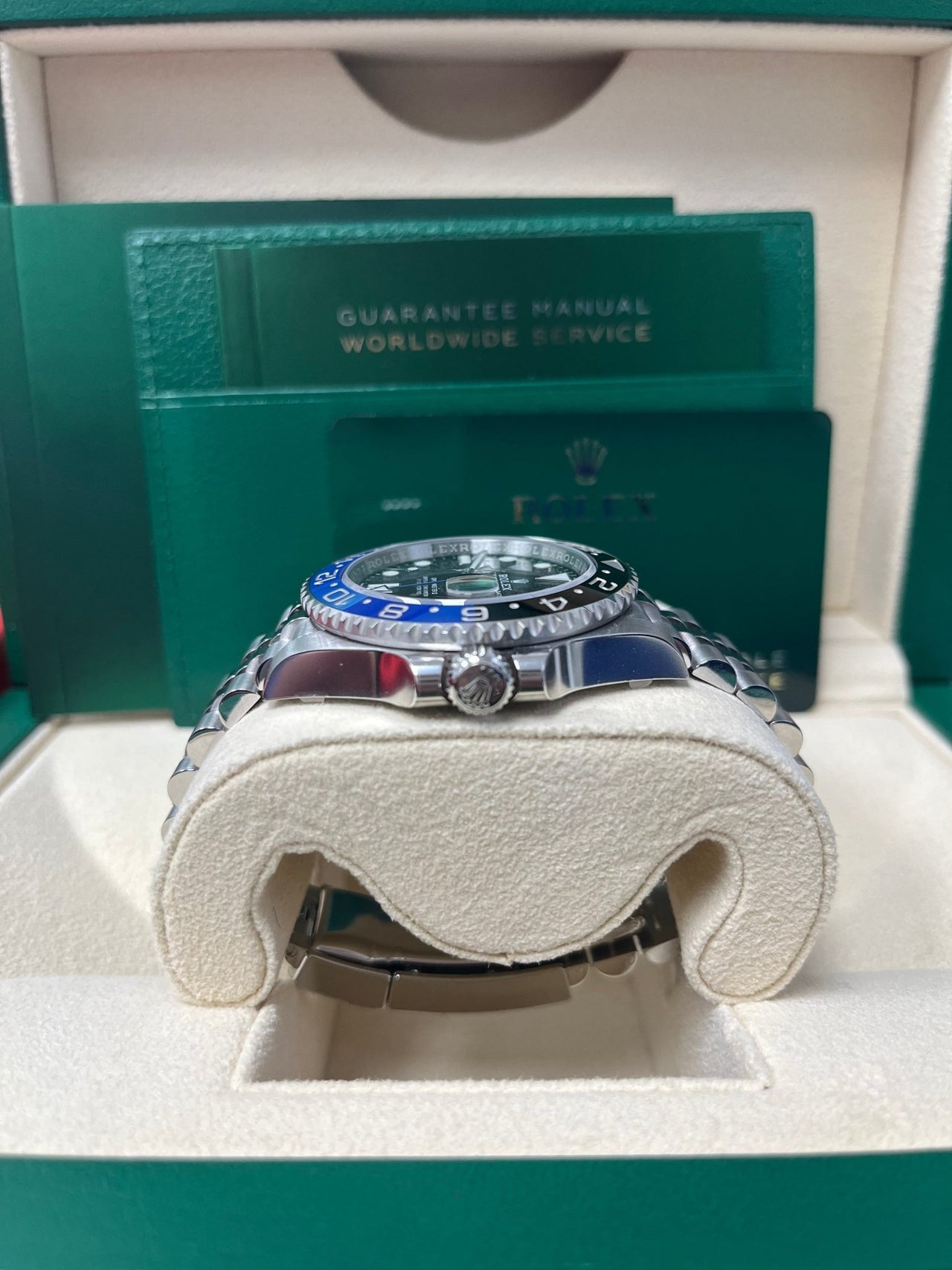 GMT-Master II 'Batgirl'