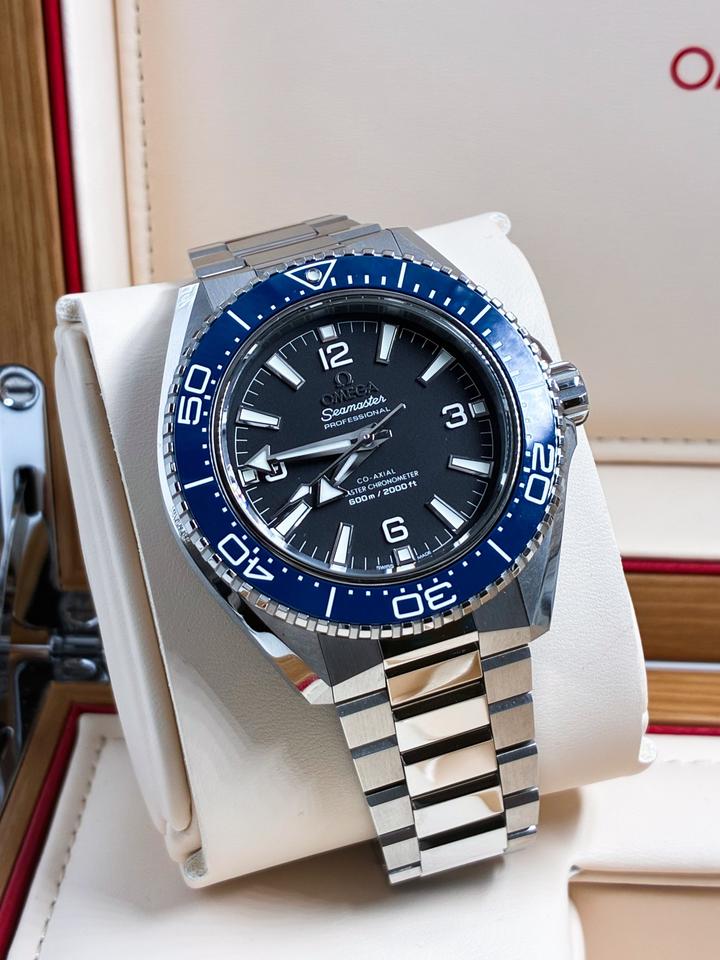 Seamaster Planet Ocean 600M Black Dial Bracelet