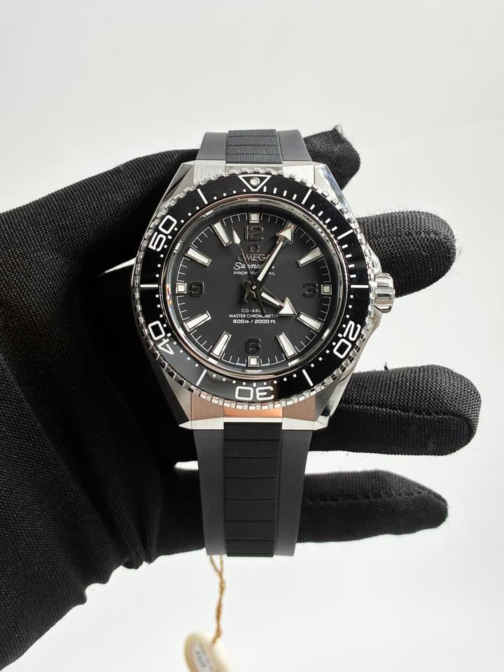 Seamaster Planet Ocean 600M Black Dial Rubber