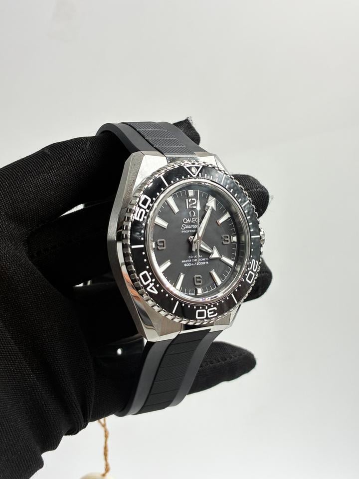 Seamaster Planet Ocean 600M Black Dial Rubber