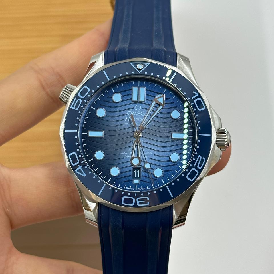 Seamaster Diver 300M 'Summer Blue'