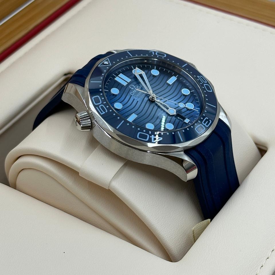 Seamaster Diver 300M 'Summer Blue'