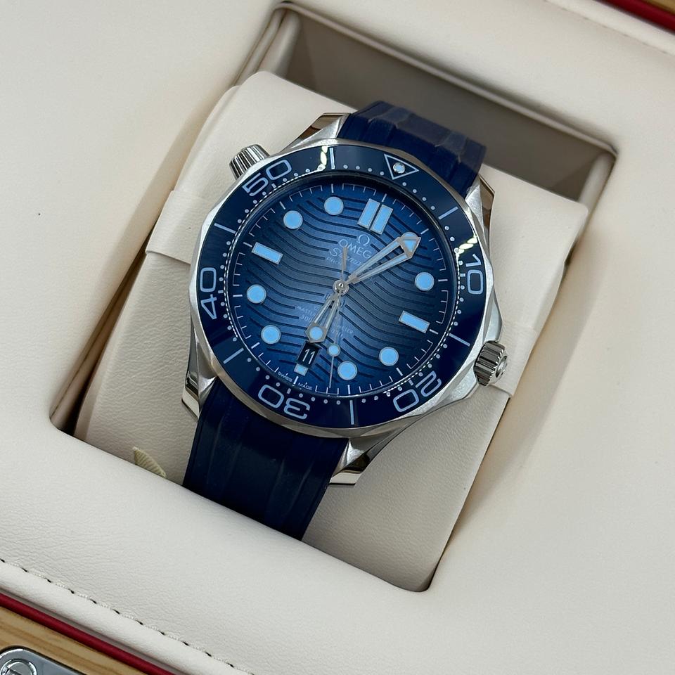Seamaster Diver 300M 'Summer Blue'
