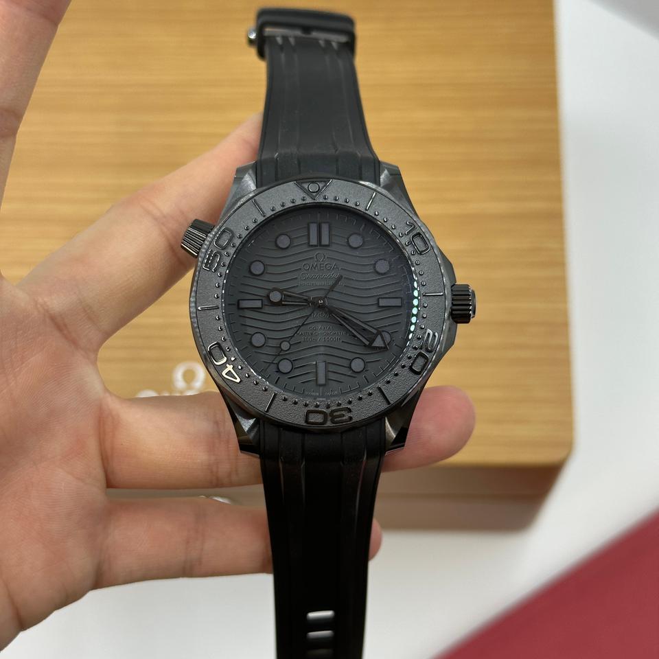 Seamaster Diver 300M Black Ceramic 210.92