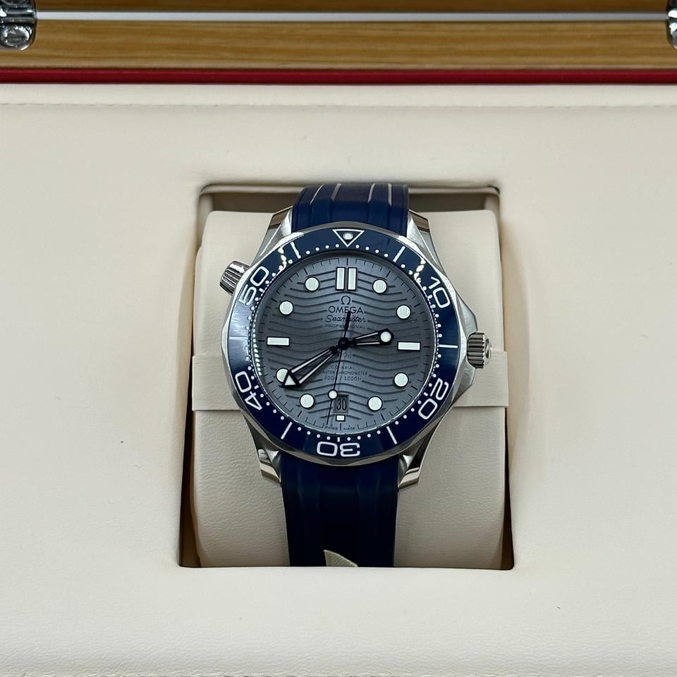 Seamaster Diver 300M Grey Dial Blue Strap