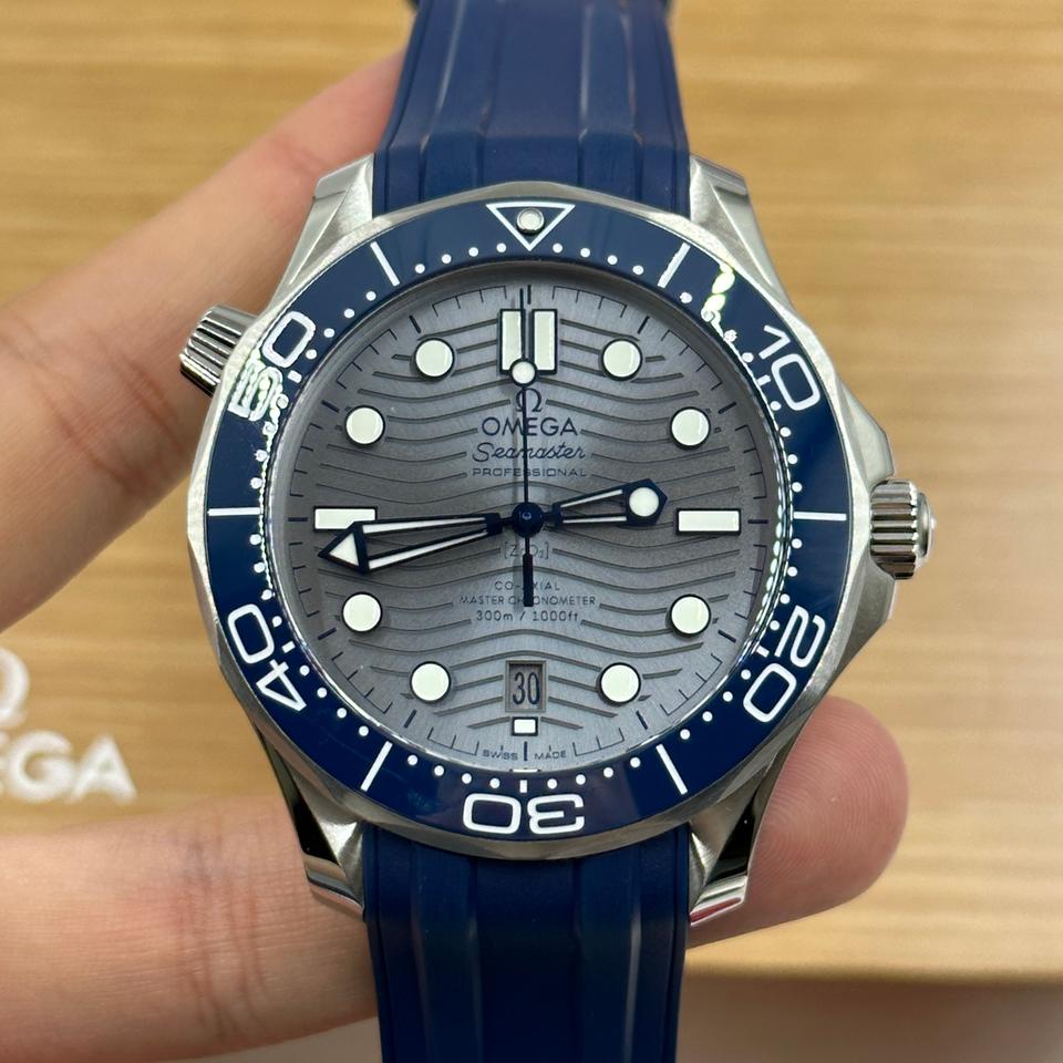 Seamaster Diver 300M Grey Dial Blue Strap