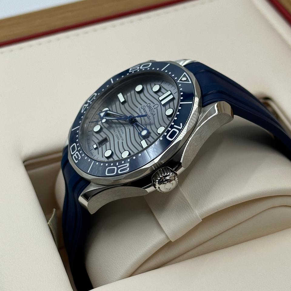 Seamaster Diver 300M Grey Dial Blue Strap