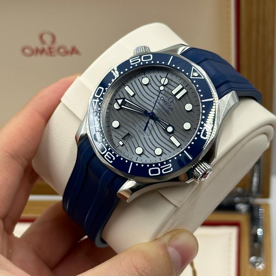 Seamaster Diver 300M Grey Dial Blue Strap