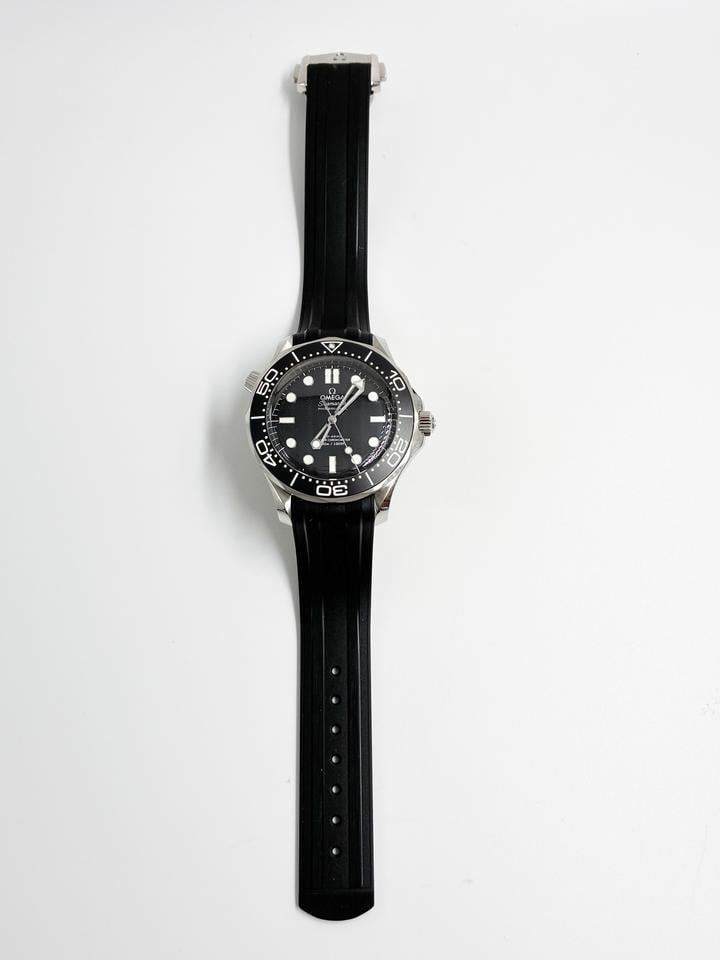 Seamaster Diver 300M Black Dial Rubber