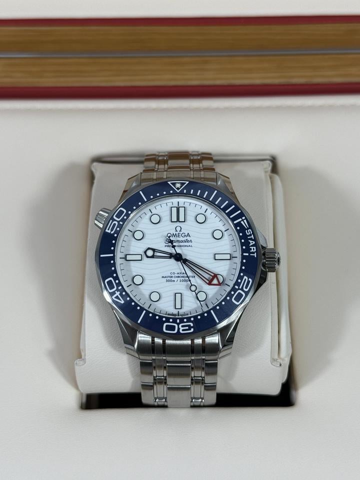 Seamaster Diver 300M White Dial