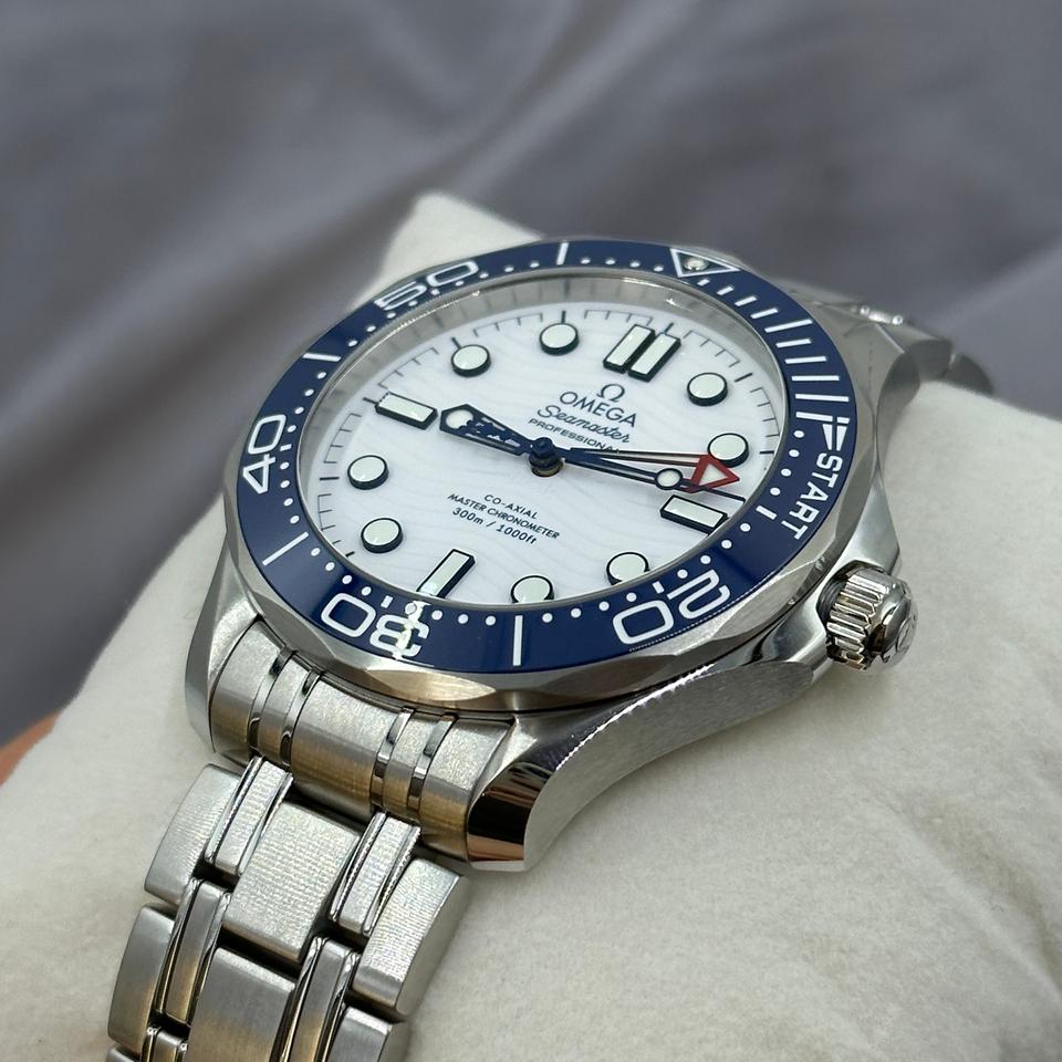 Seamaster Diver 300M White Dial