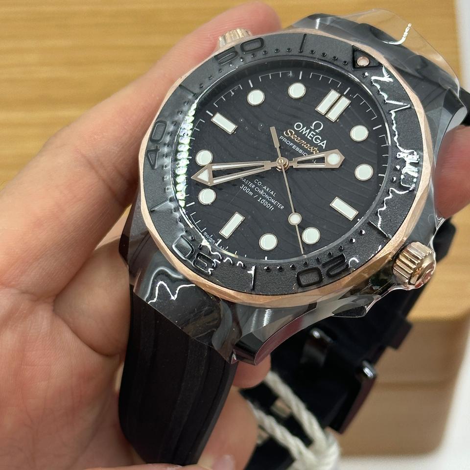 Seamaster Diver 300M Black Ceramic 210.62