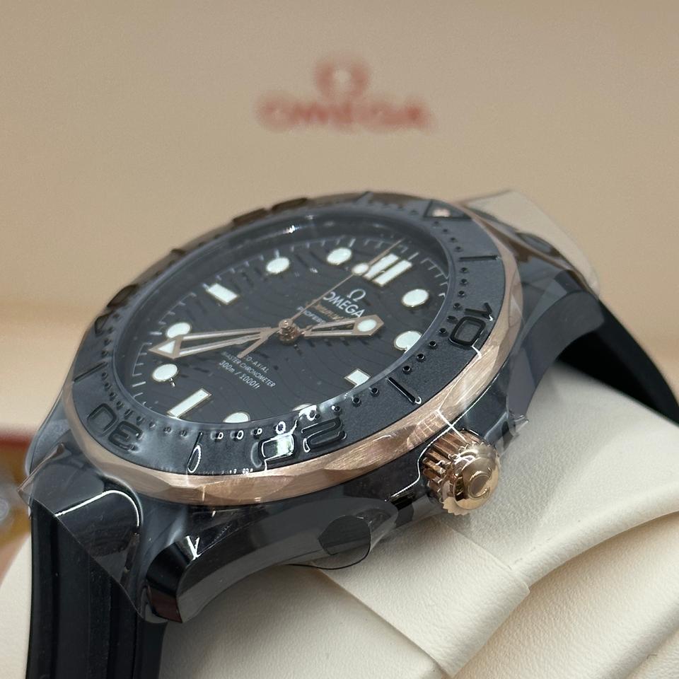 Seamaster Diver 300M Black Ceramic 210.62