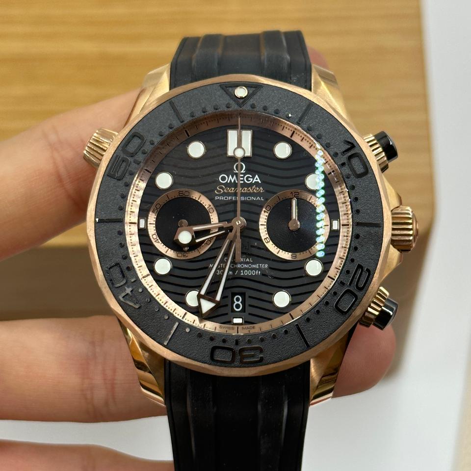 Seamaster Diver 300M Chronograph Sedna Gold