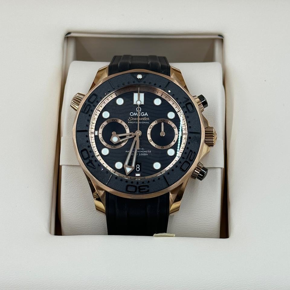 Seamaster Diver 300M Chronograph Sedna Gold