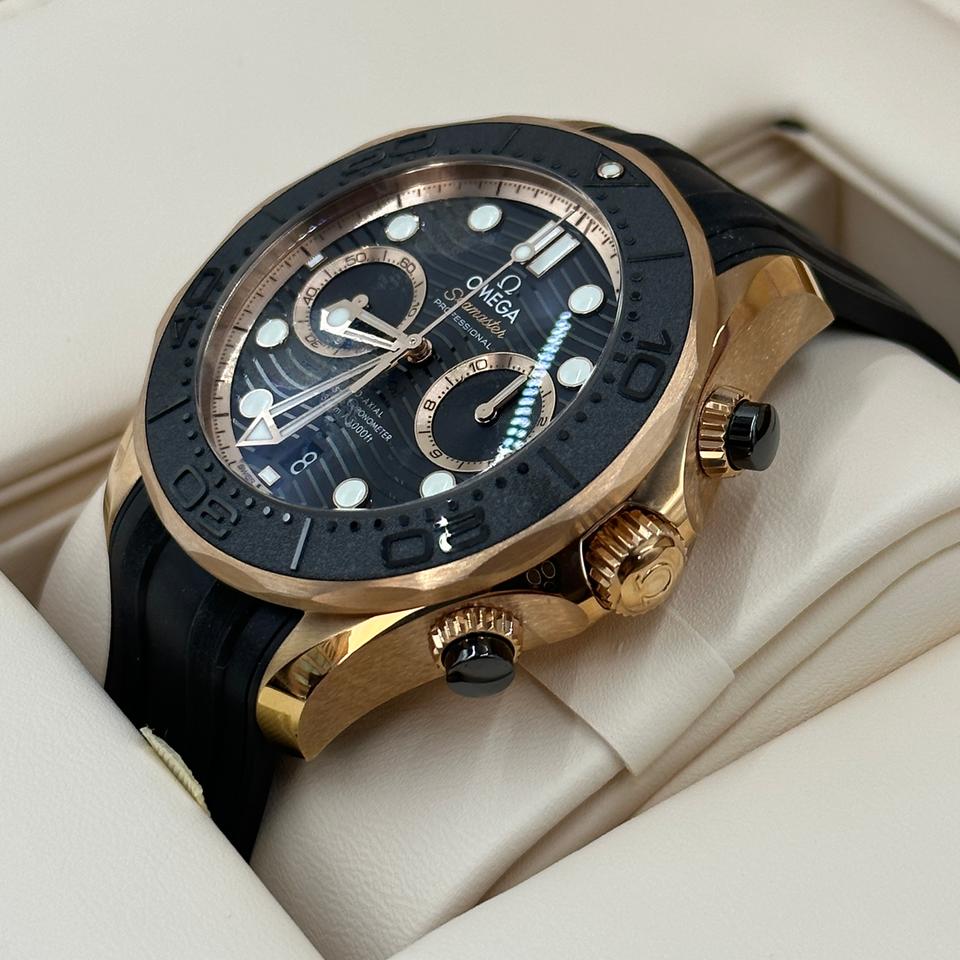 Seamaster Diver 300M Chronograph Sedna Gold