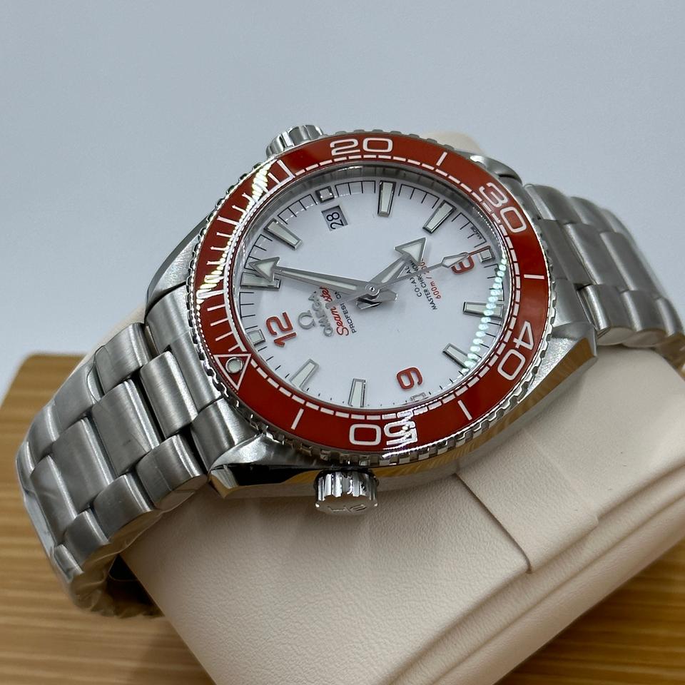 Seamaster Planet Ocean 600M White Dial