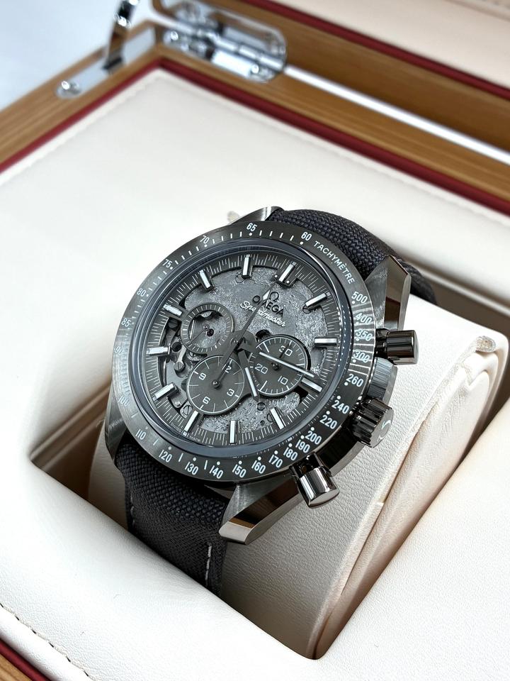 Speedmaster Dark Side of the Moon Grey Dial