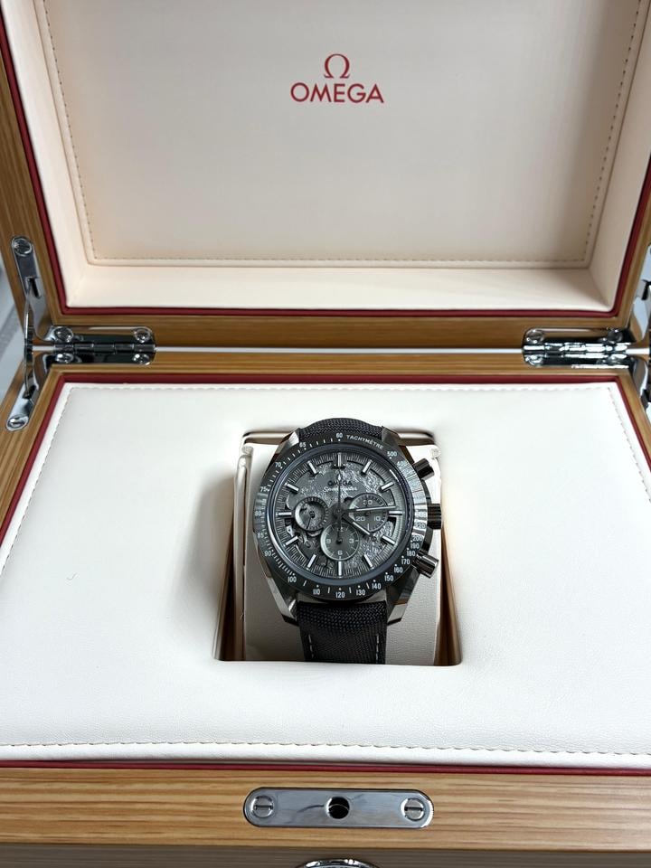 Speedmaster Dark Side of the Moon Grey Dial